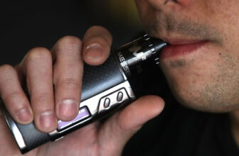 Iowa delays enforcement new vaping law